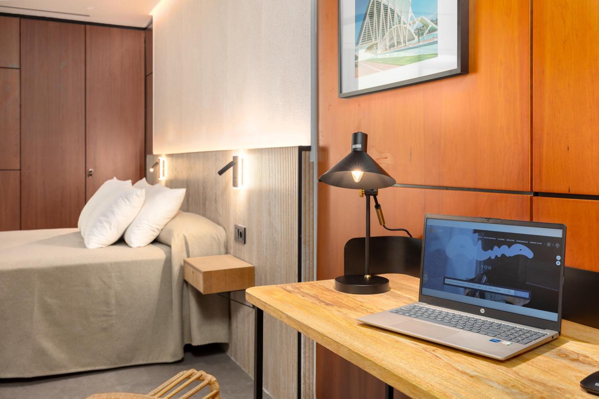 Calatrava By Alma Suites Valencia Exterior foto